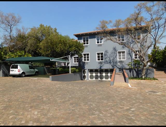 185M² OFFICE TO LET IN HYDE PARK